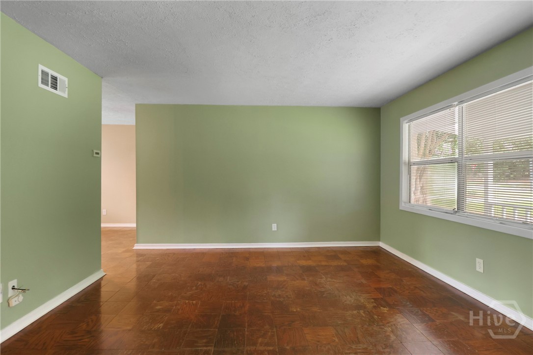 5012 Spartan Drive