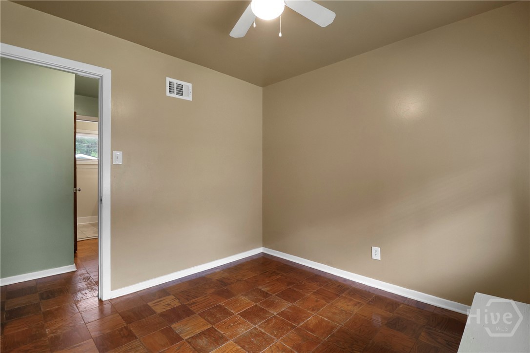 5012 Spartan Drive