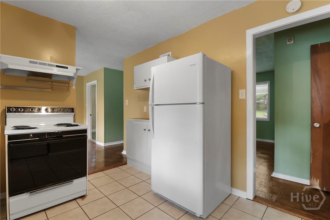 5012 Spartan Drive