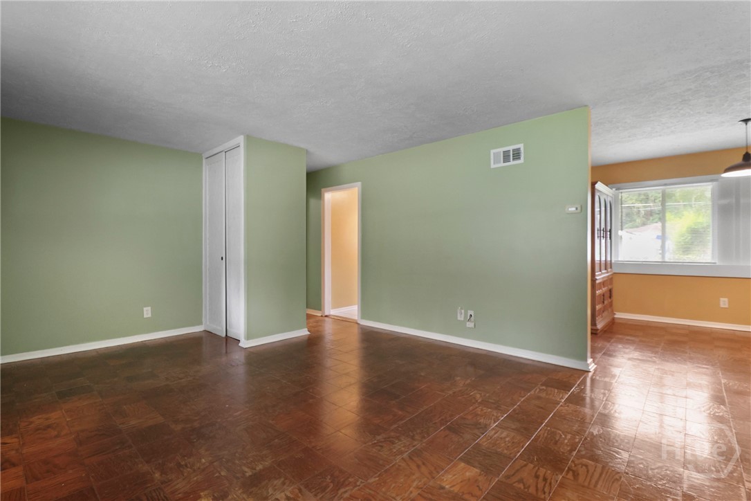 5012 Spartan Drive