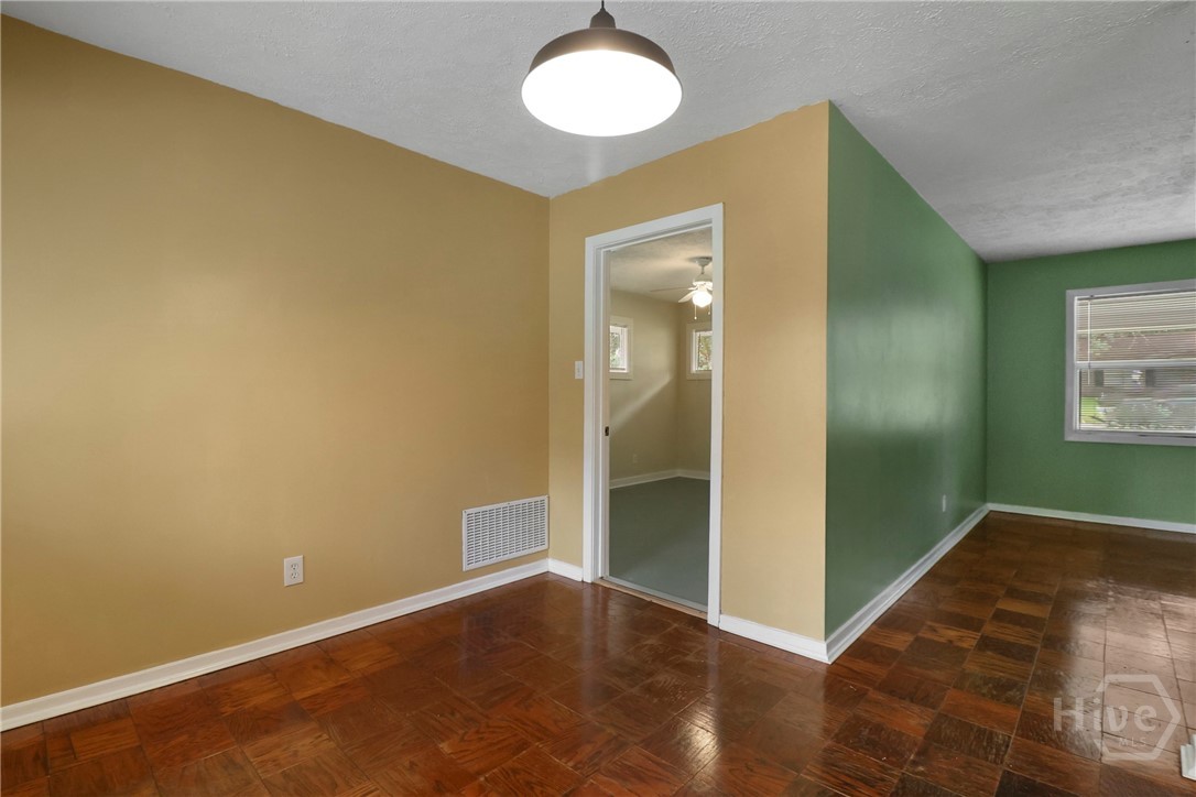 5012 Spartan Drive