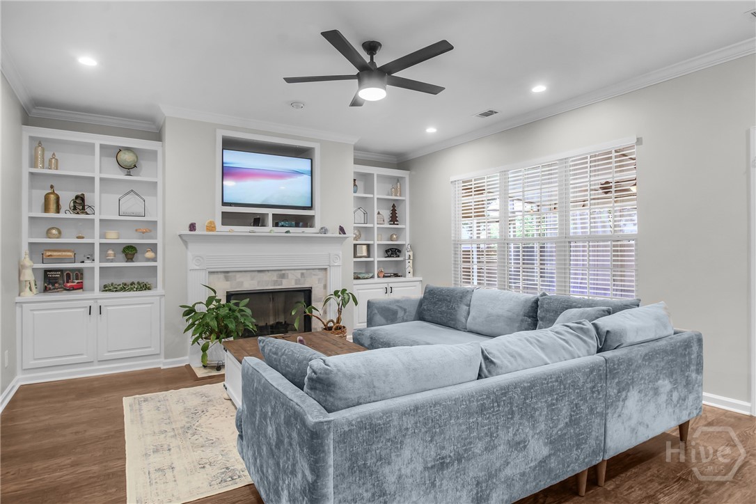 27 Dunnoman Drive