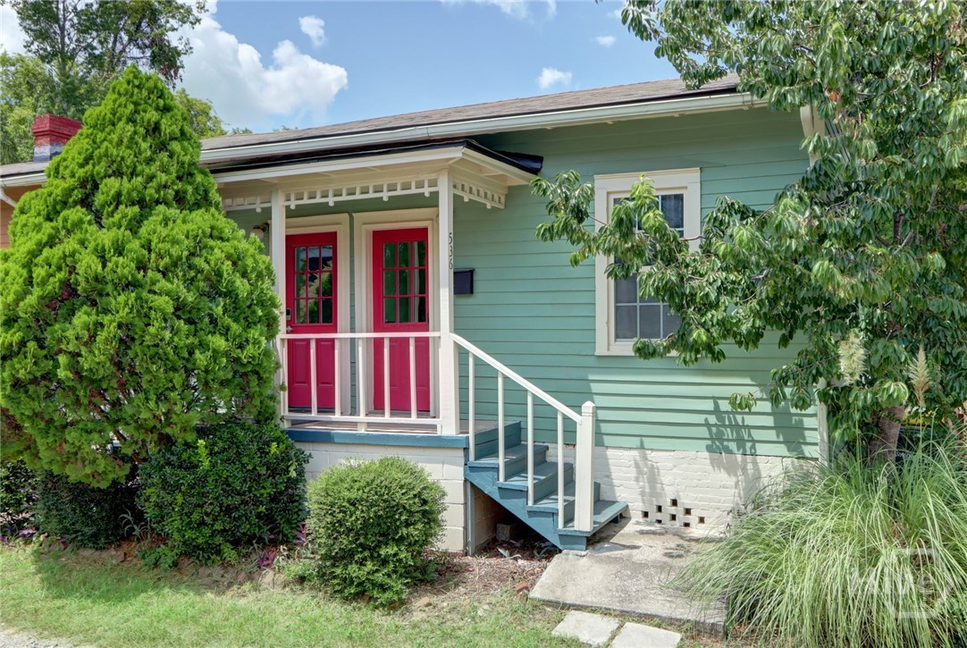 536 E Gordon Lane