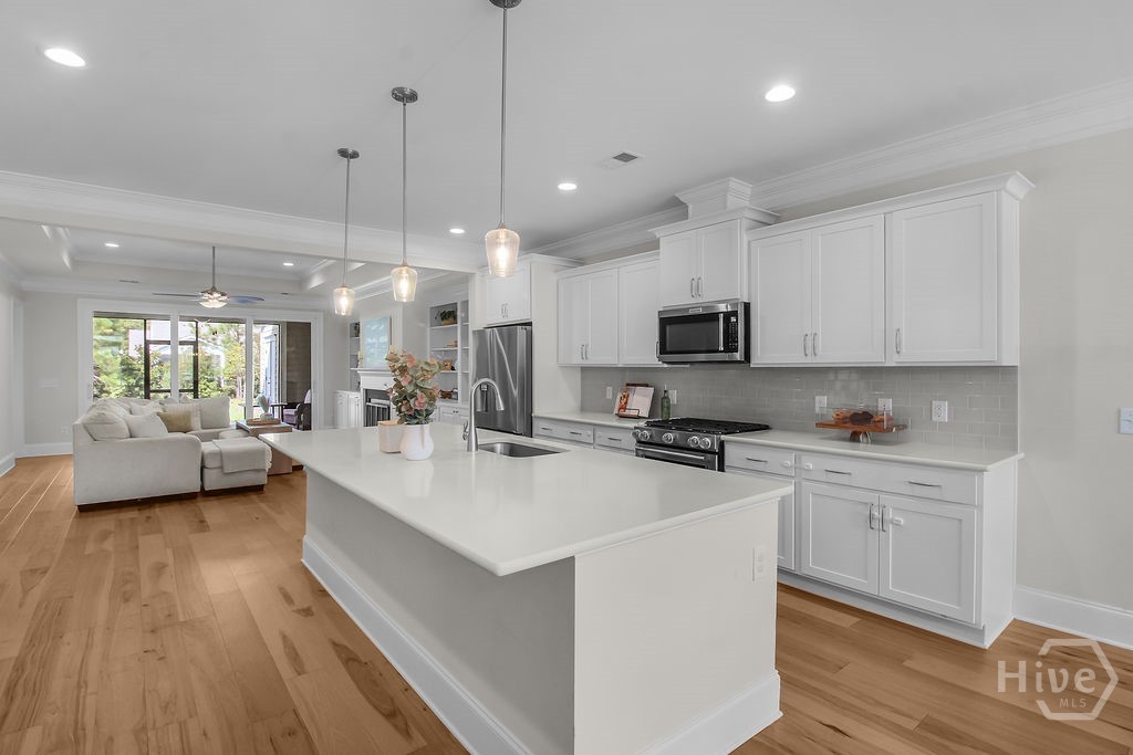 619 Blue Moon Crossing