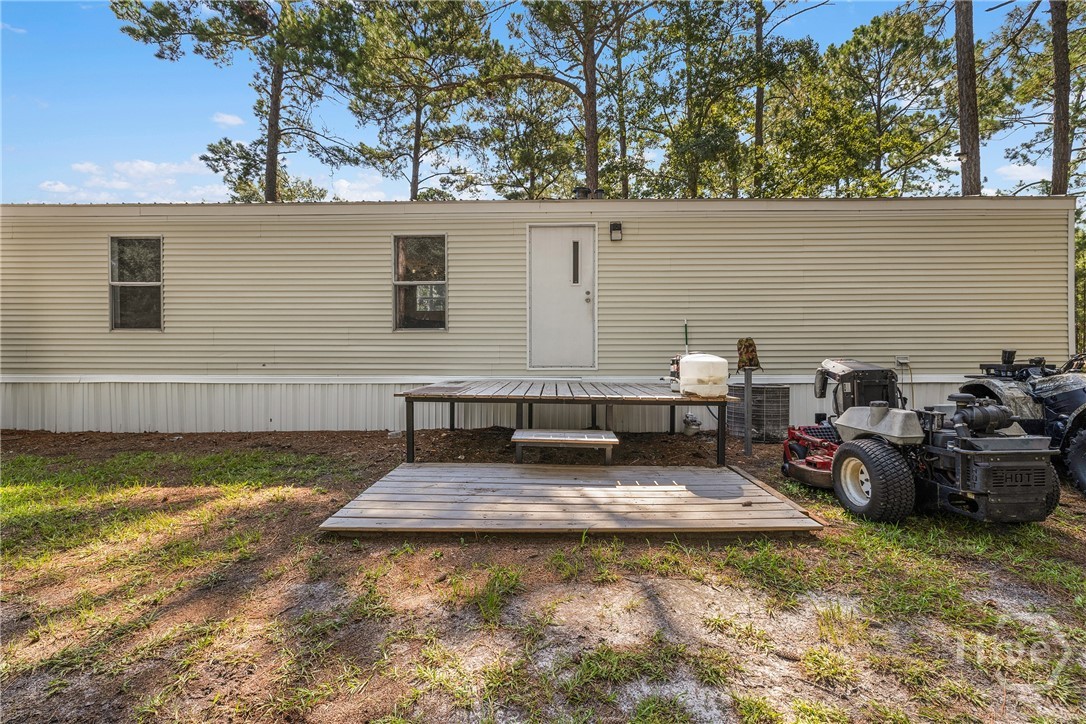 1075 Kolic Helmey Road