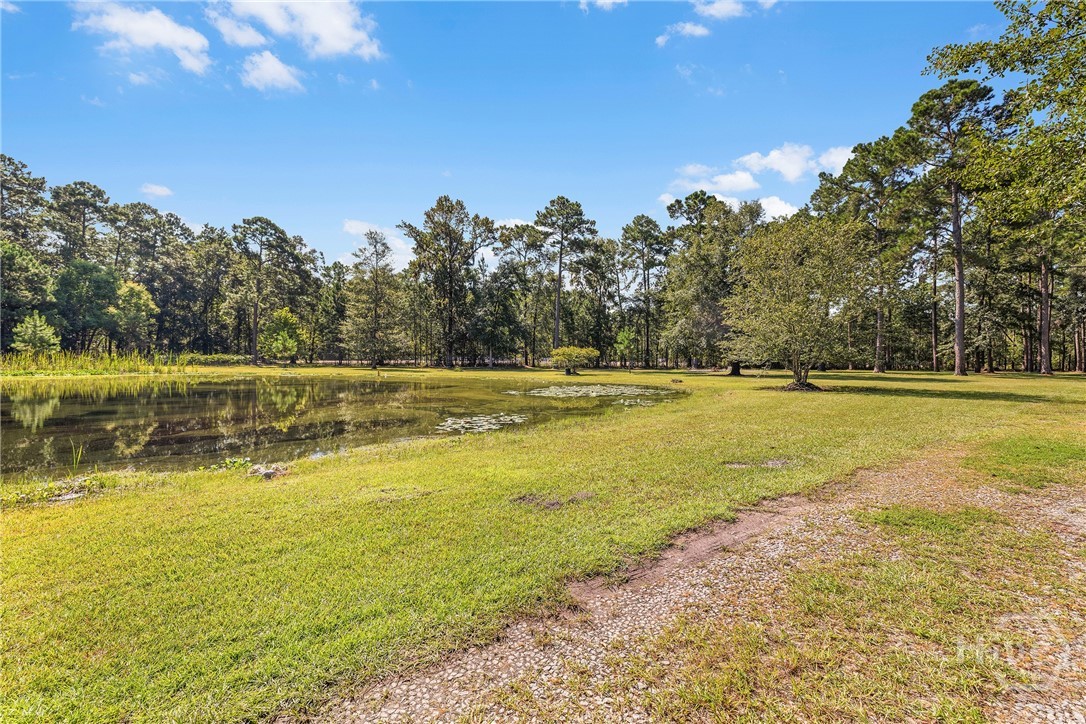 1075 Kolic Helmey Road