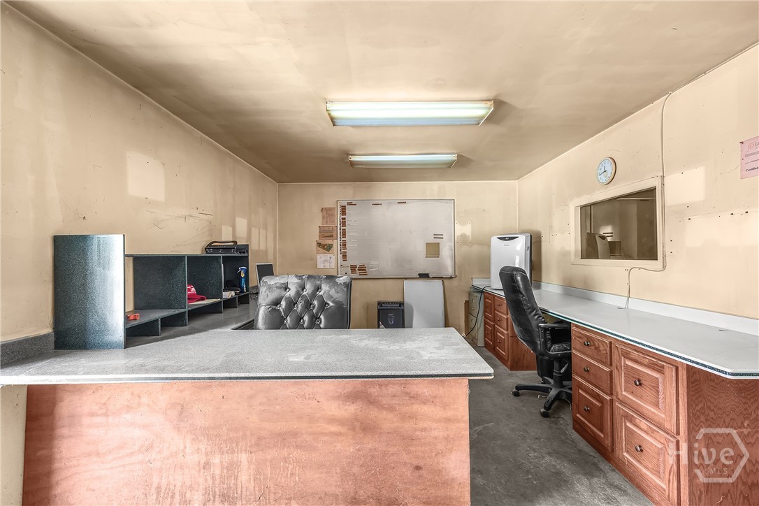 7925 E Oglethorpe Highway