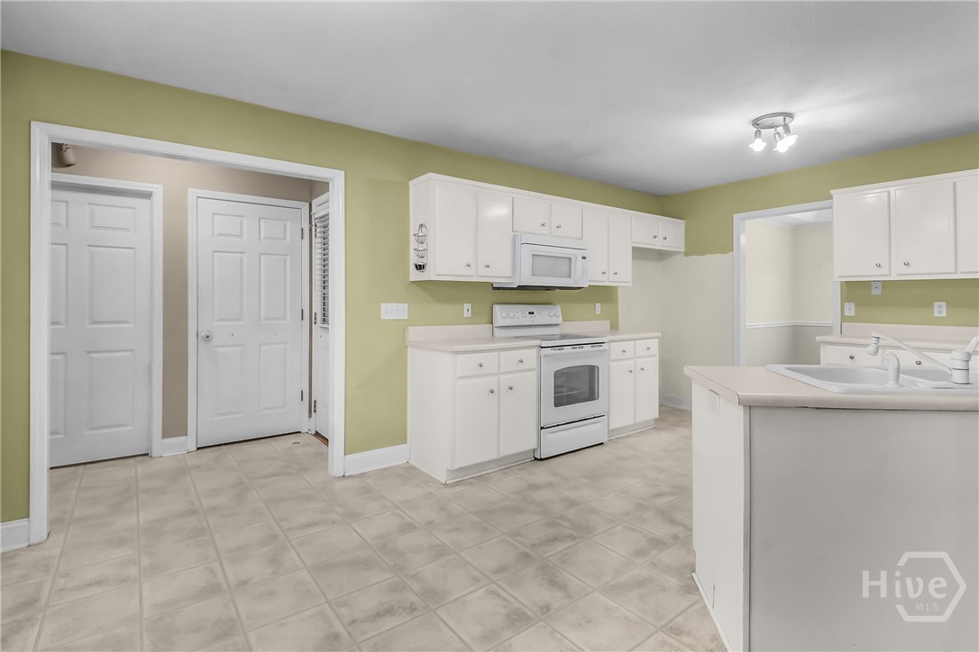 1713 Muirfield Drive