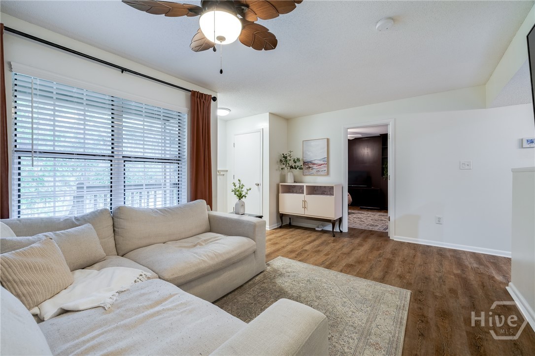 401 N Cromwell Road S7