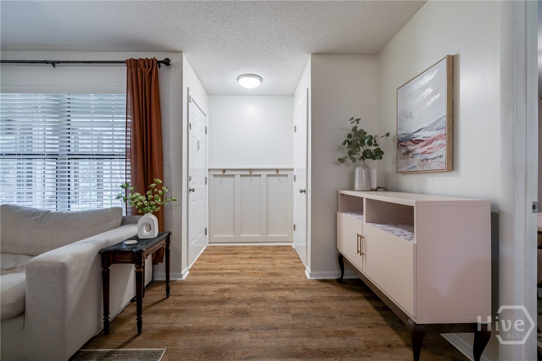 401 N Cromwell Road S7