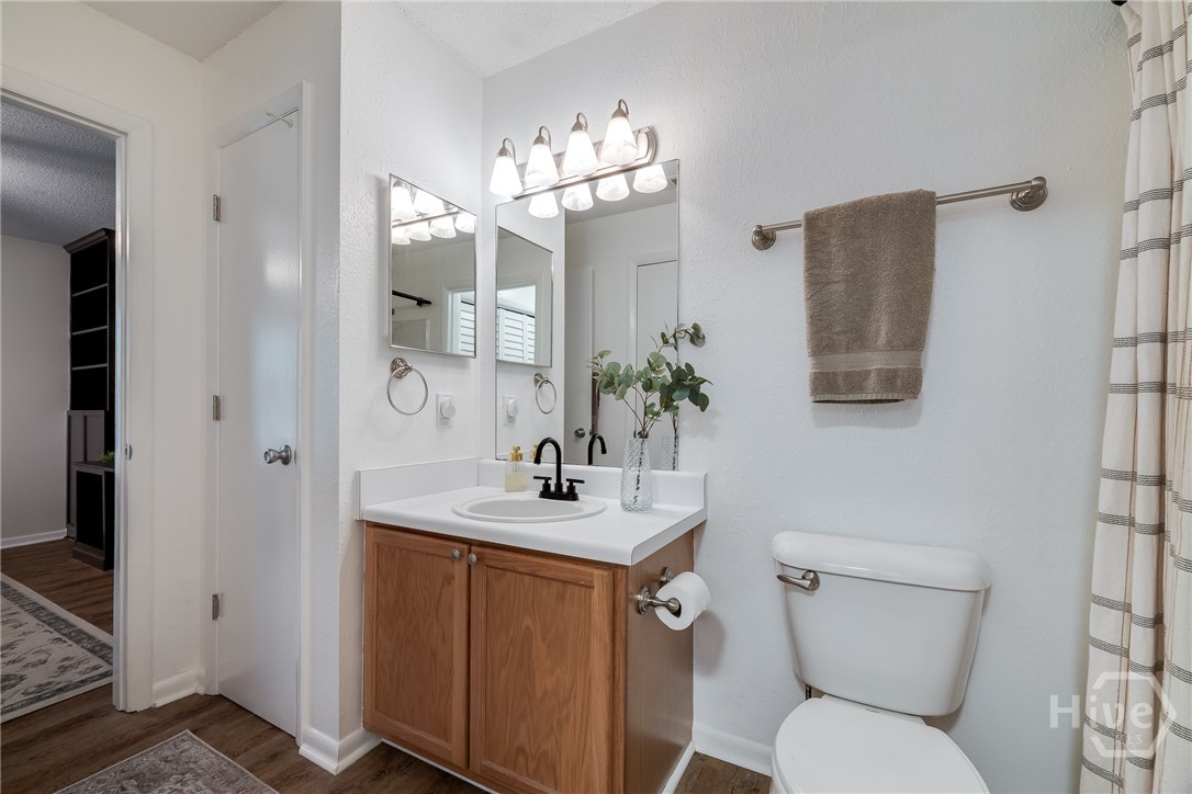 401 N Cromwell Road S7