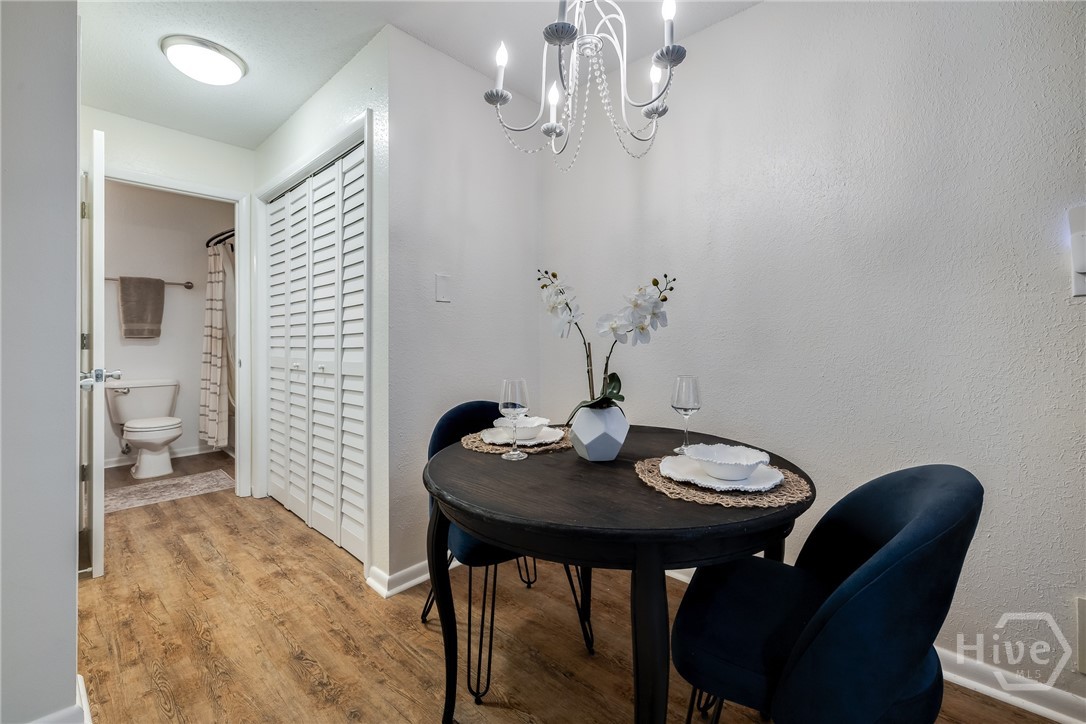 401 N Cromwell Road S7