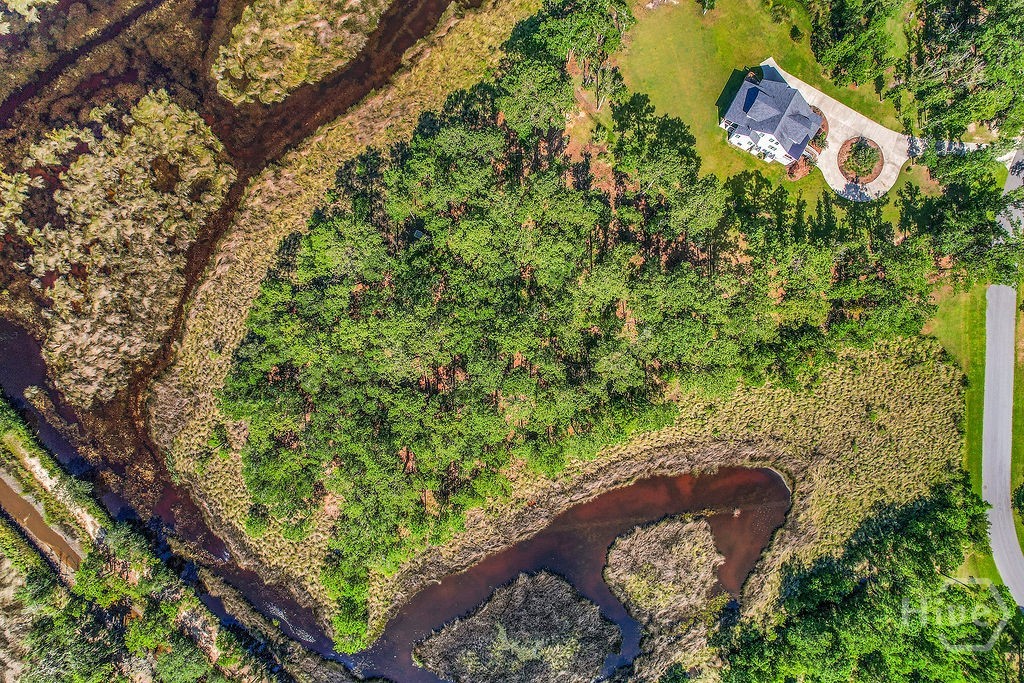 546 Hunters Loop S