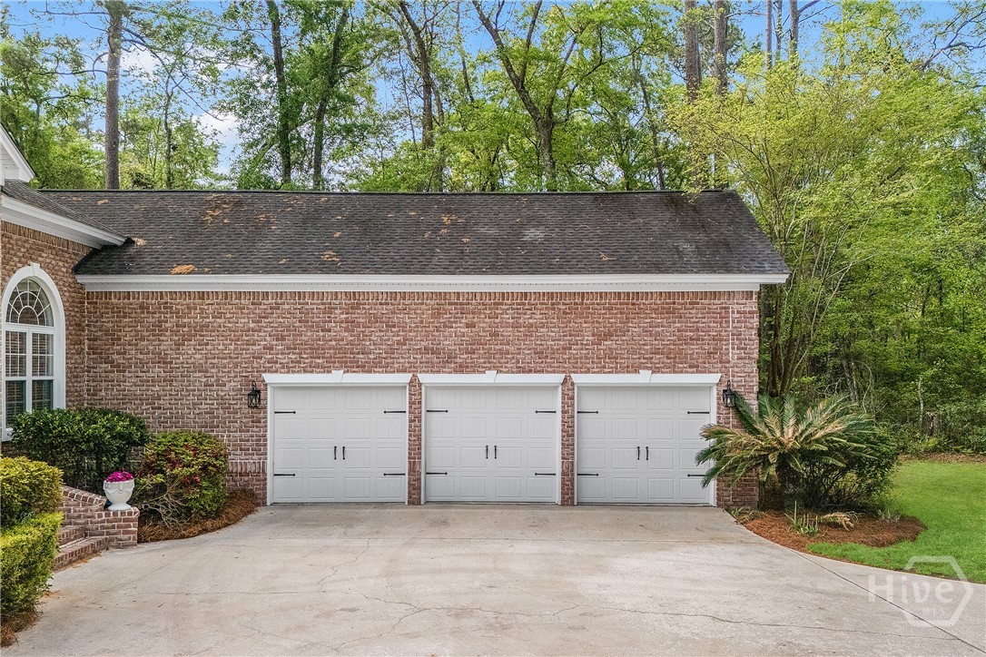 335 Buckland Hall Road