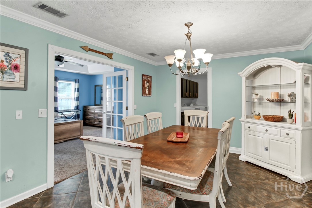 137 Scholar Road
