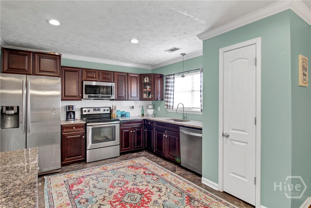 137 Scholar Road