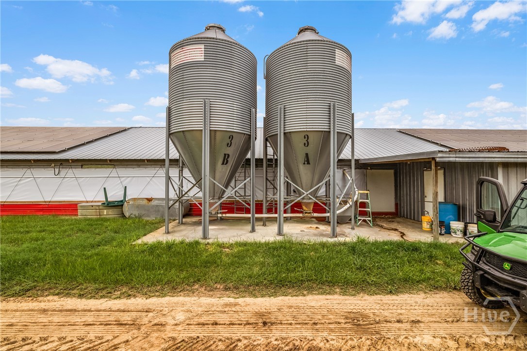 1110 W US Hwy 280