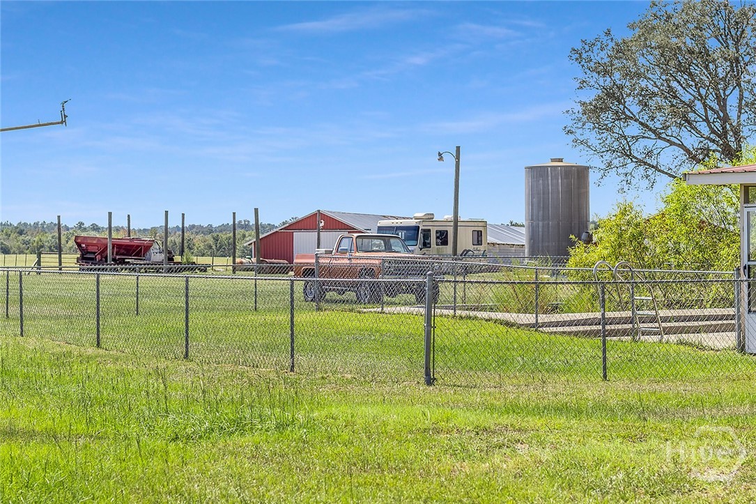 1110 W US Hwy 280