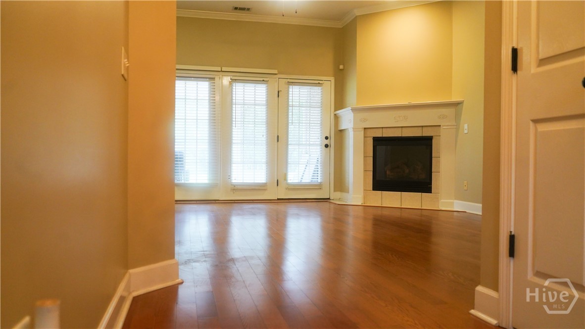 6 Merion Court