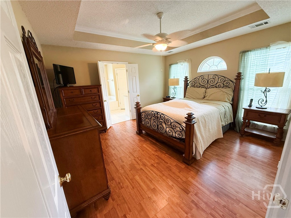 6 Merion Court