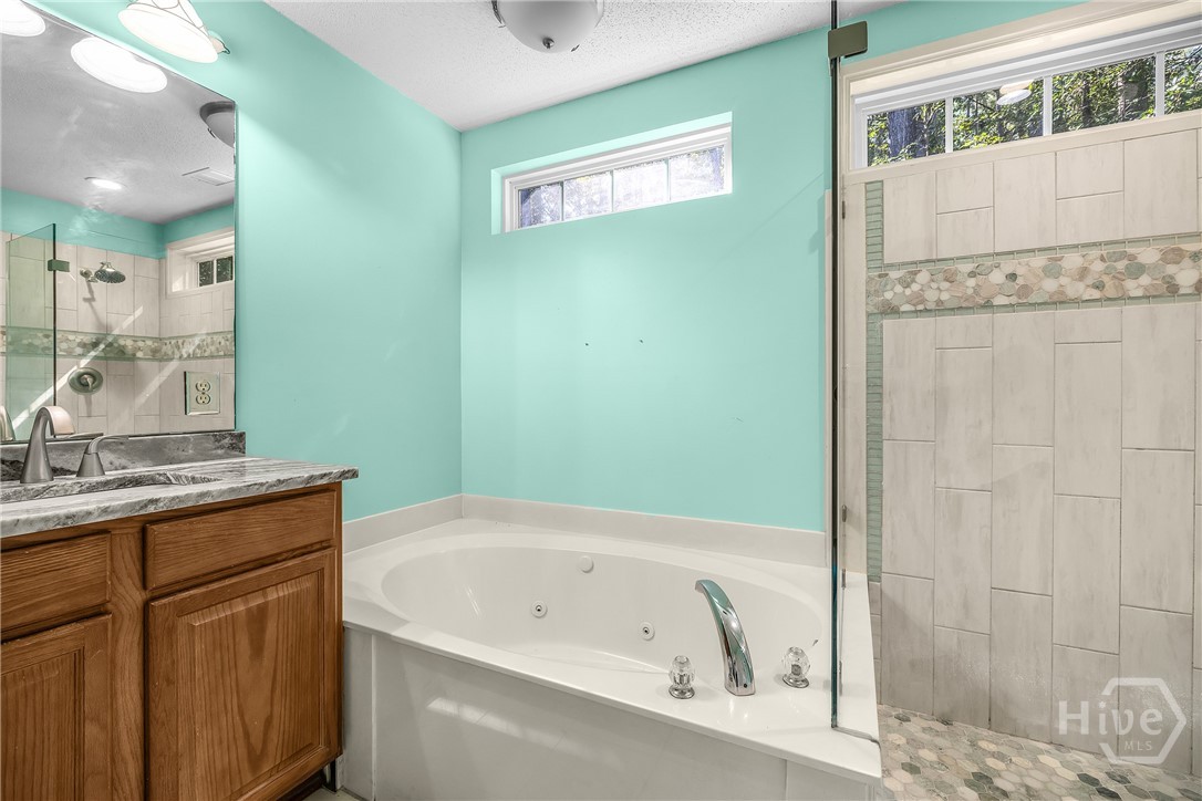 11 London Tower Court