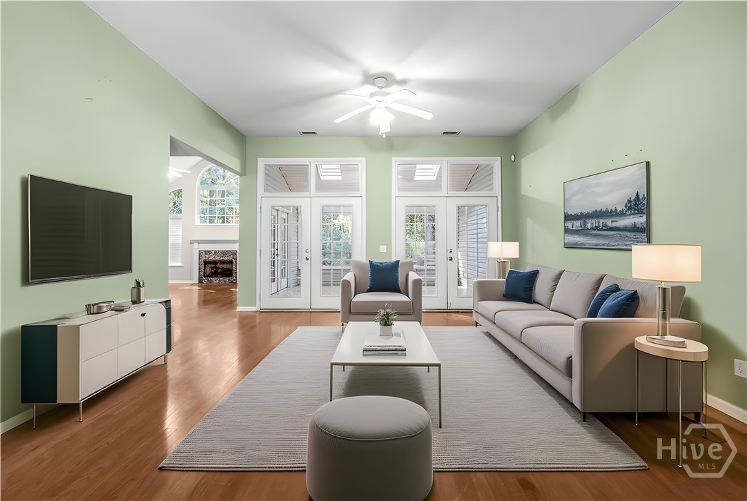 11 London Tower Court