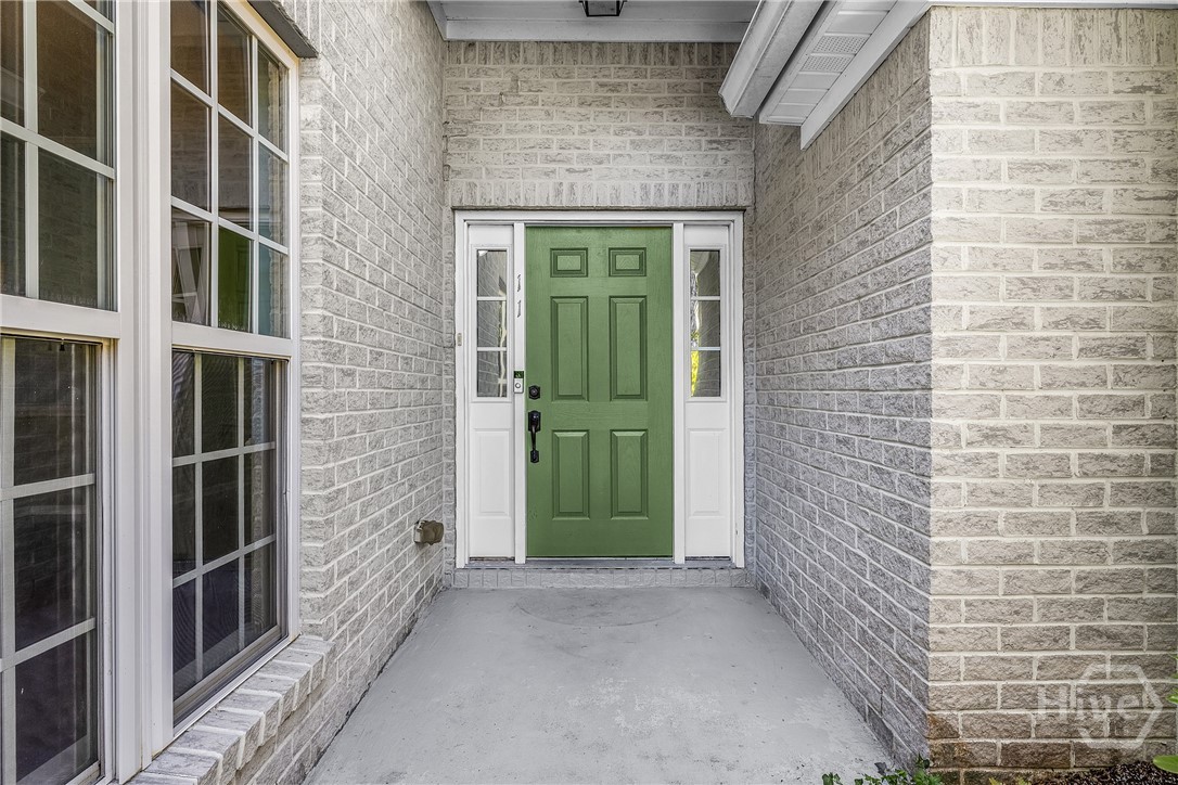 11 London Tower Court