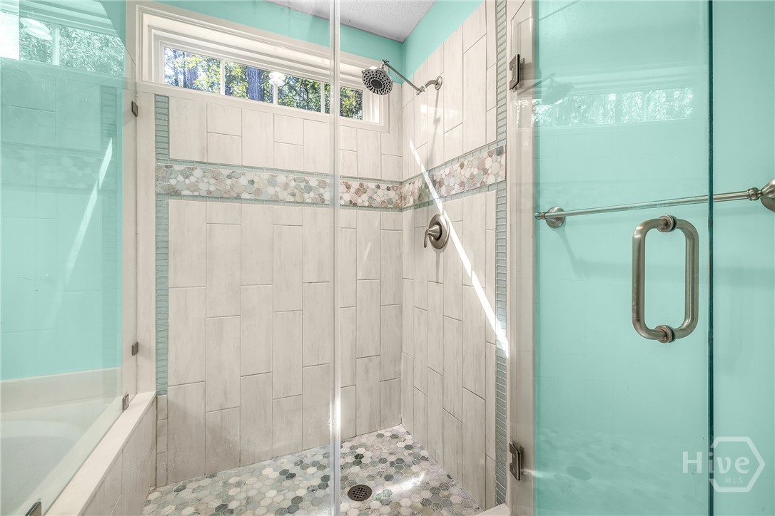 11 London Tower Court