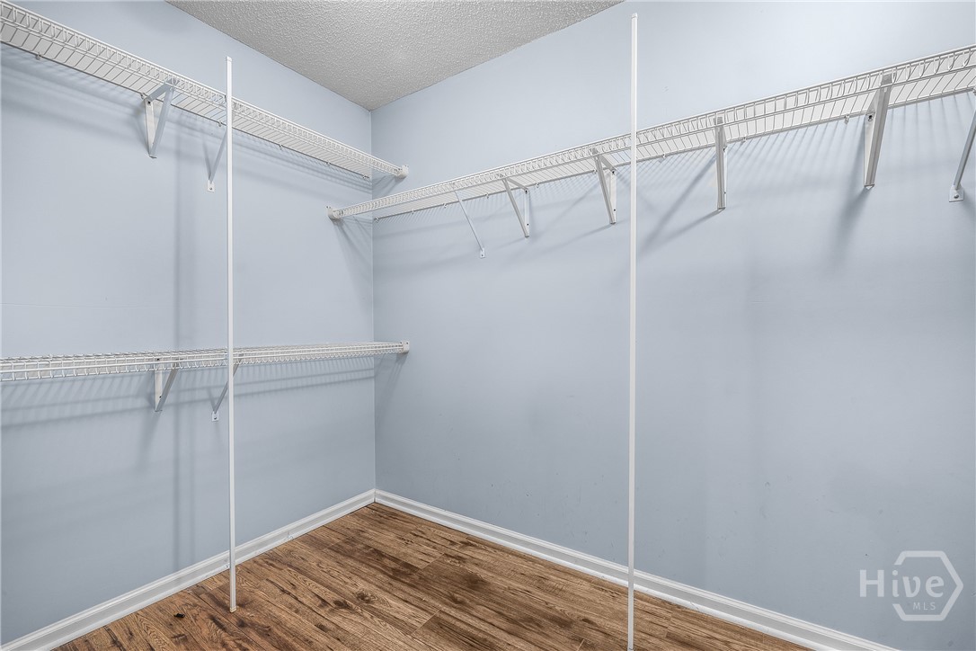 11 London Tower Court