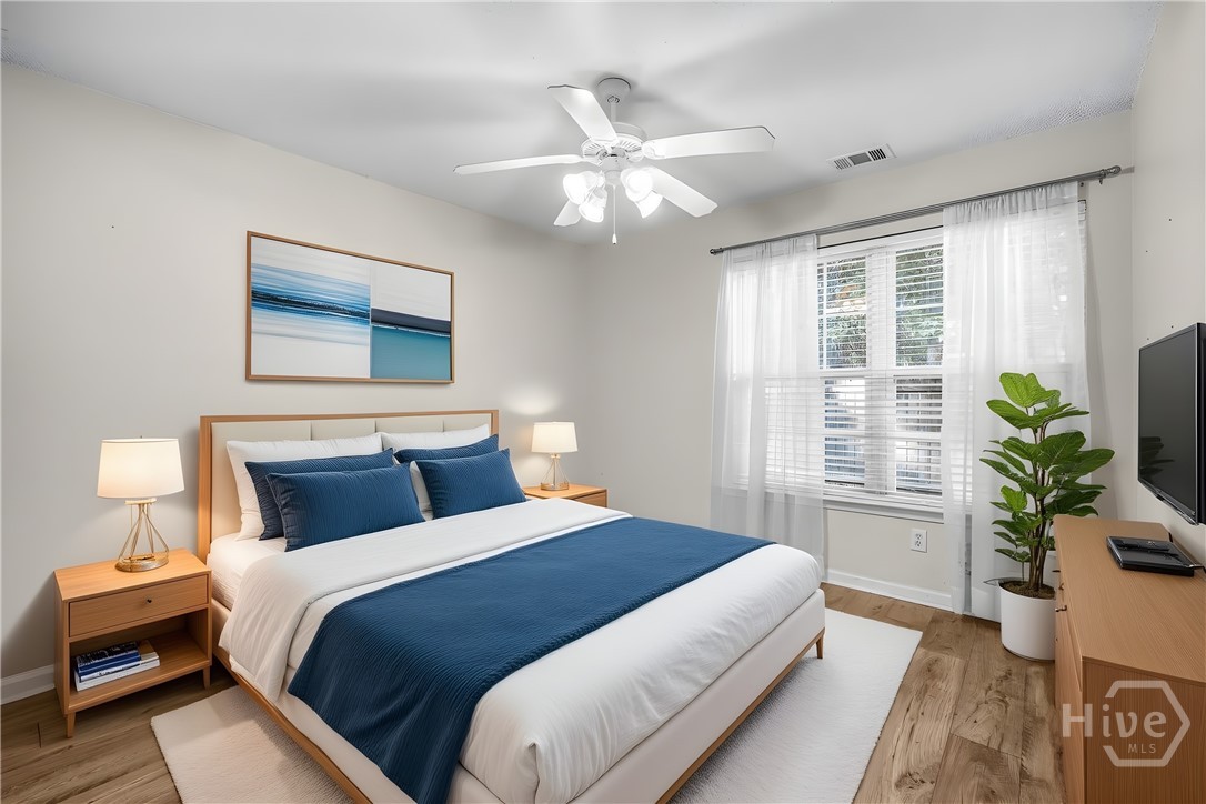 11 London Tower Court