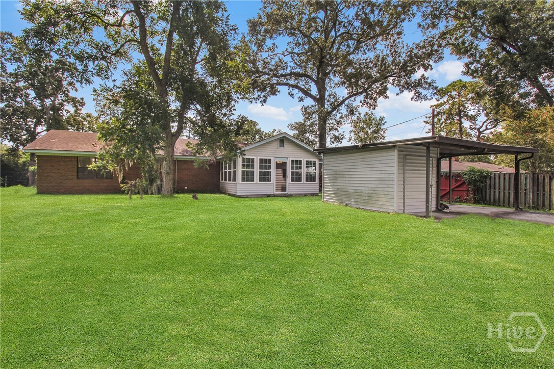48 Russell Avenue