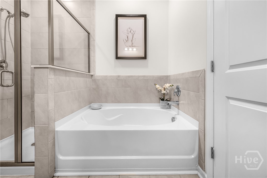 346 Serengeti Boulevard