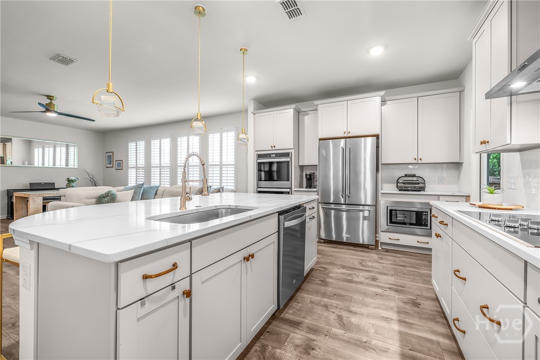 346 Serengeti Boulevard