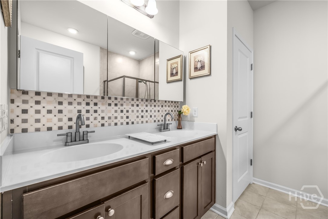 346 Serengeti Boulevard