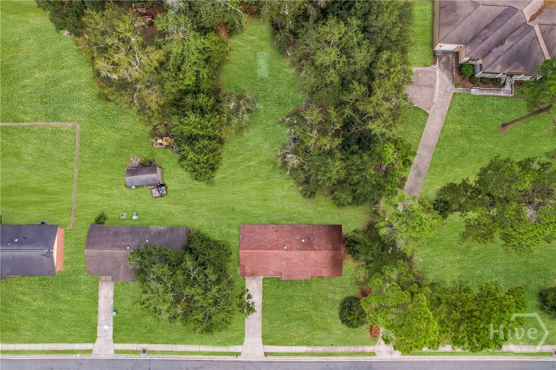 979B Pineland Avenue