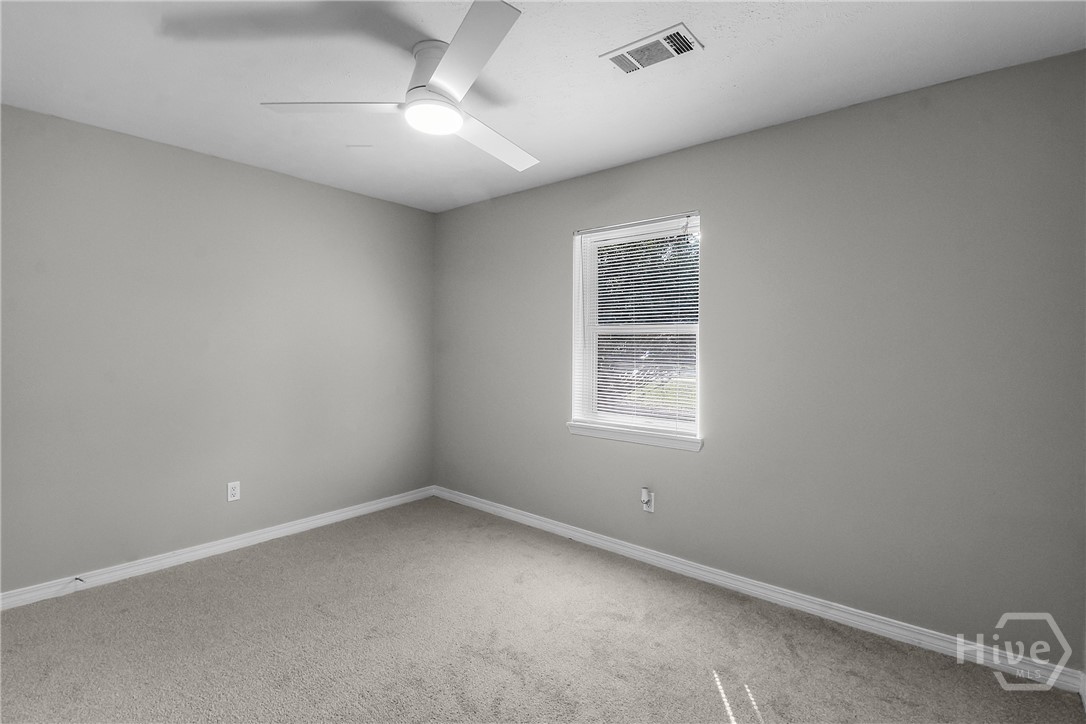 979B Pineland Avenue