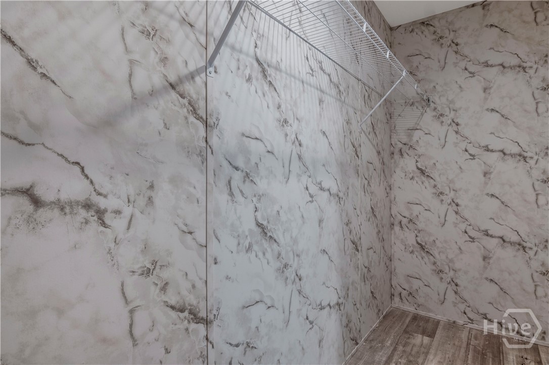 327 Cornfield Avenue