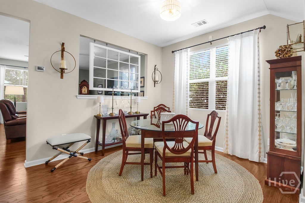 96 Hamilton Grove