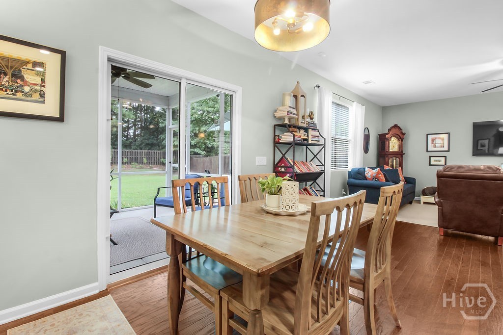 96 Hamilton Grove