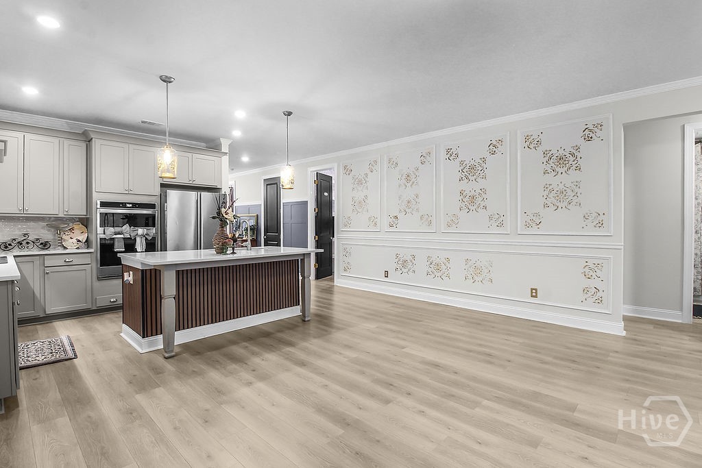 241 Ridgewood Park Drive S