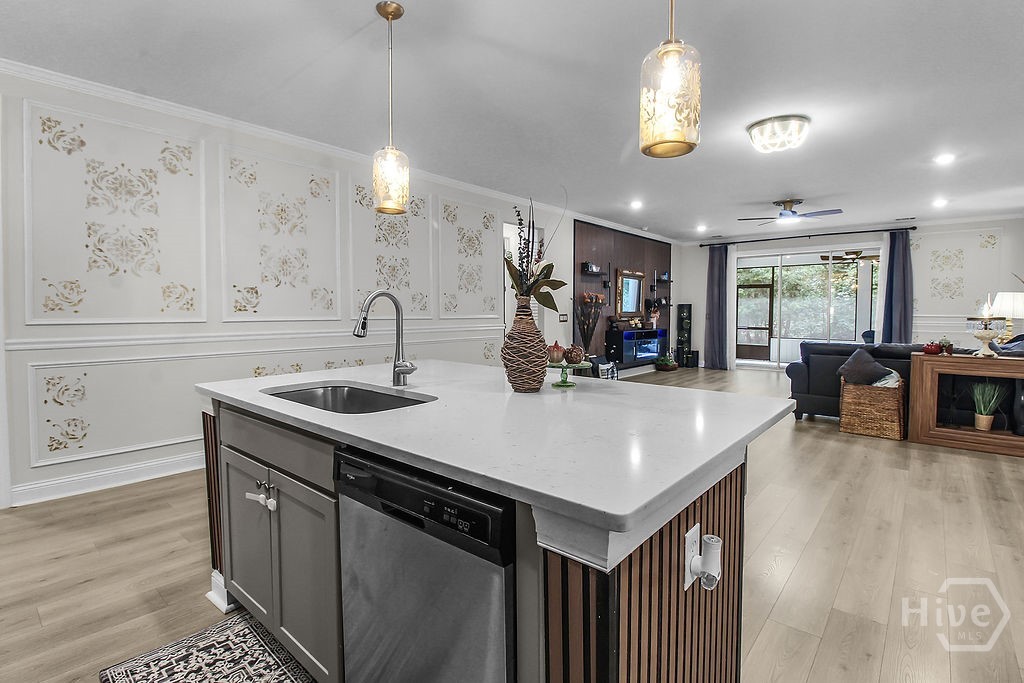 241 Ridgewood Park Drive S