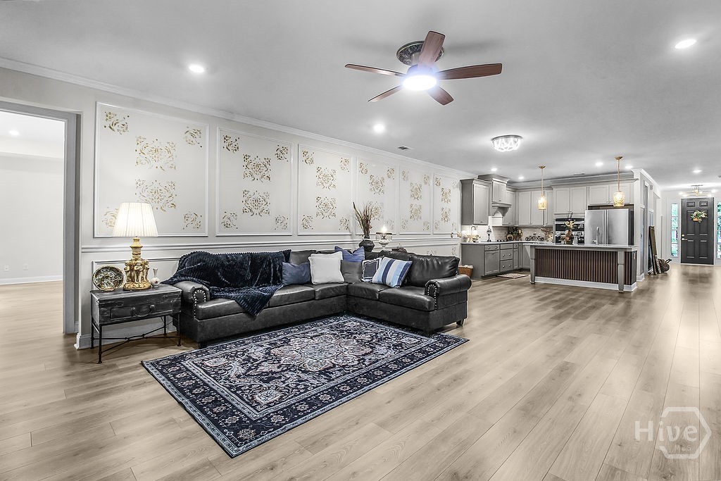 241 Ridgewood Park Drive S