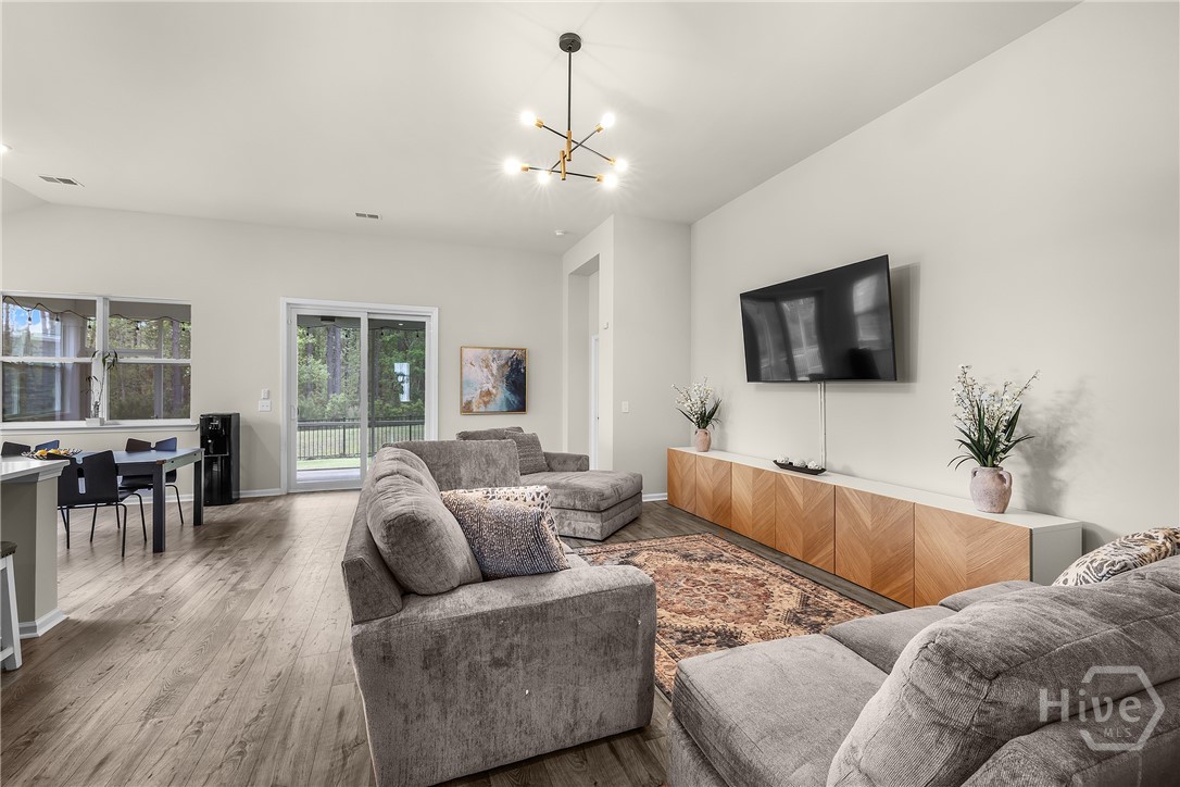 104 Canal Cove