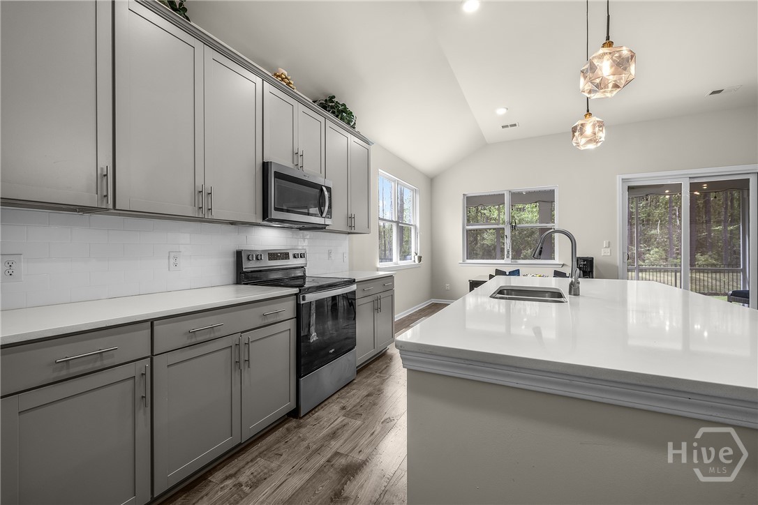 104 Canal Cove