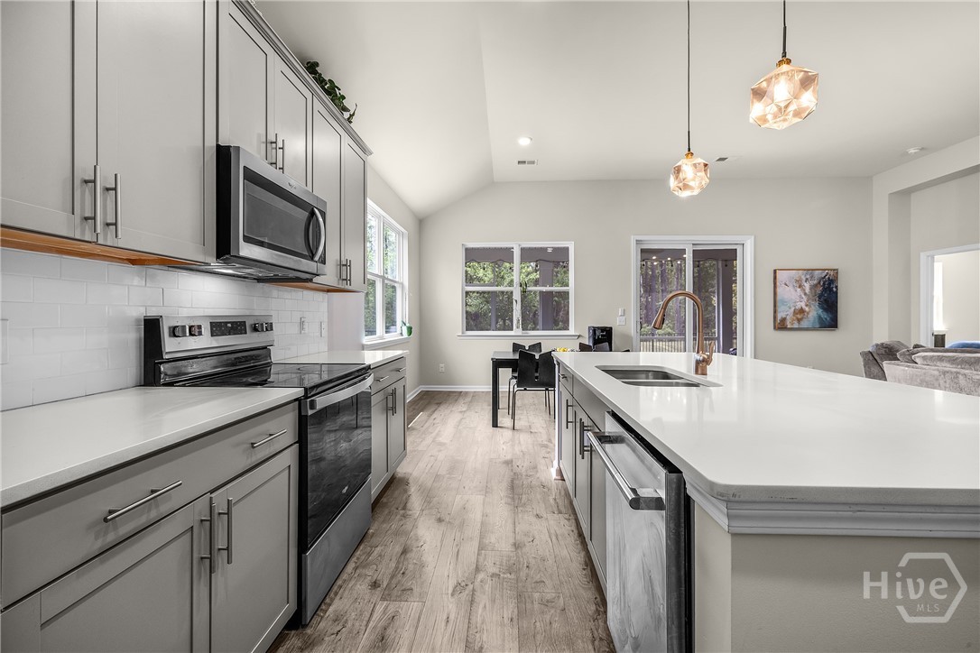 104 Canal Cove