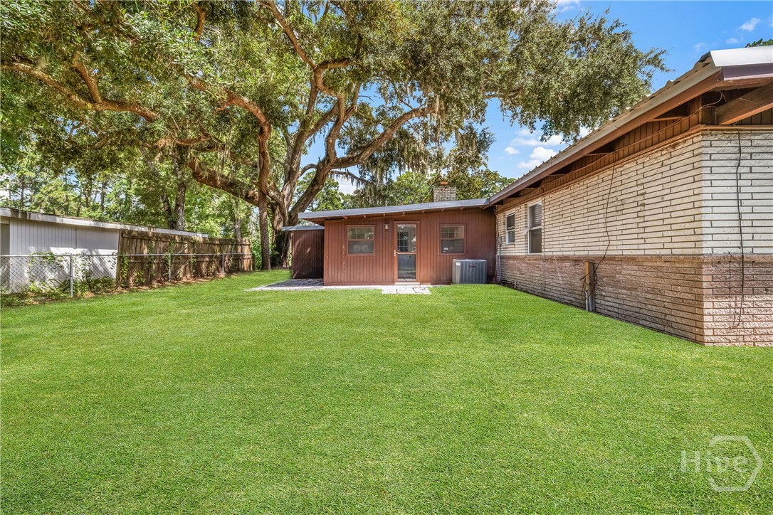 21 Willow Road