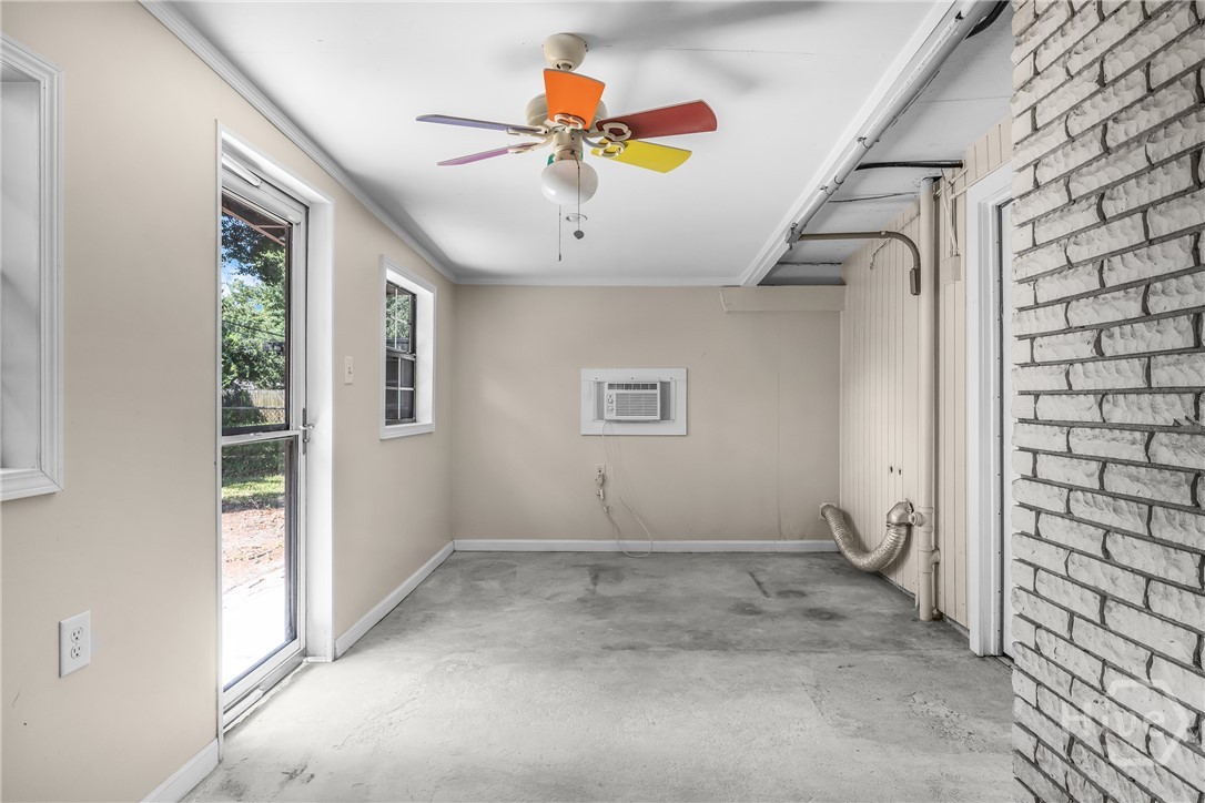 21 Willow Road