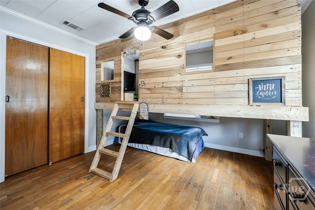 609 Cleveland Street