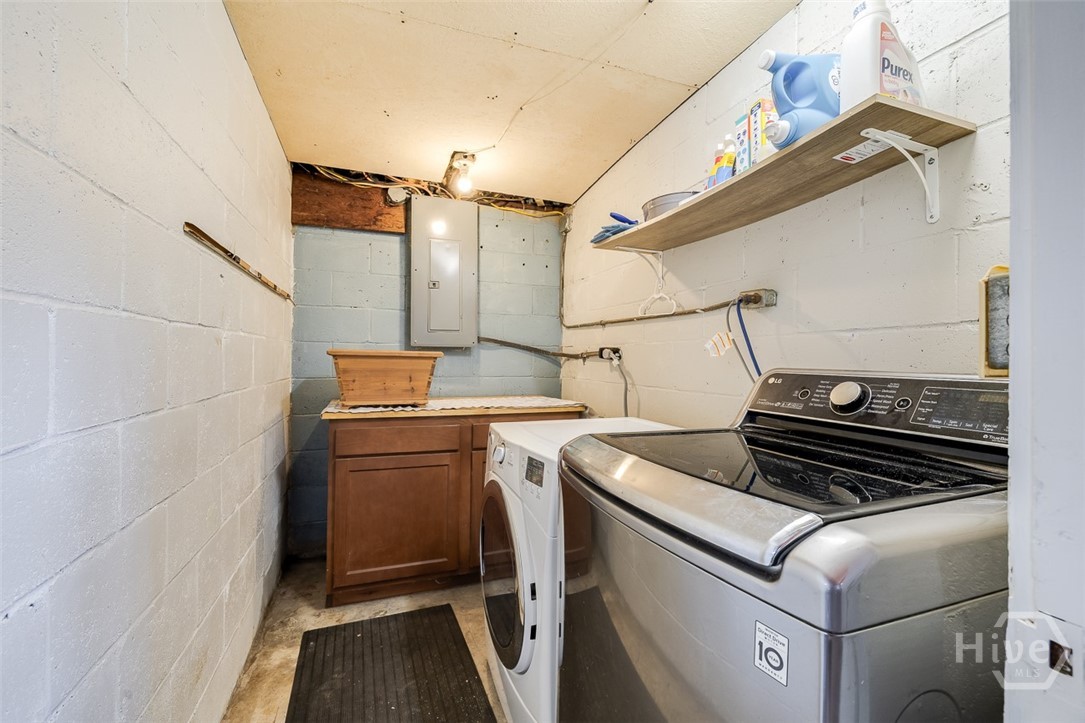 609 Cleveland Street