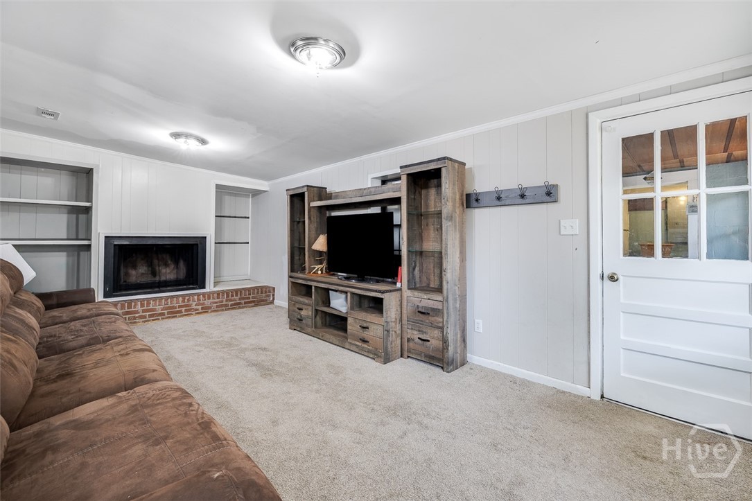 609 Cleveland Street